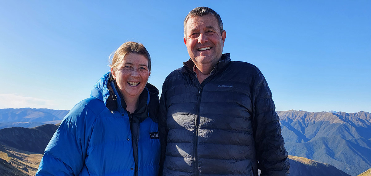 Roundabout-NZ-Jenny-and-Graham